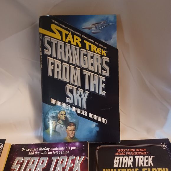Star Trek Paperbacks 1987, 3 are 1989 and one 1994 Pocket Books Lot of 5 Books - Picture 4 of 12